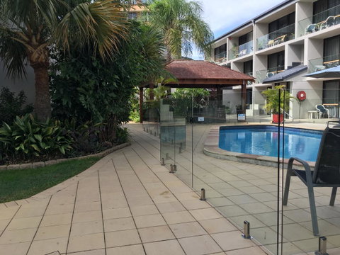 Burleigh Palms Holiday Apartments - Accommodation Mount Tamborine 3