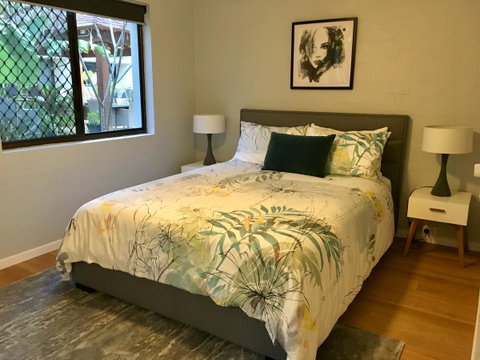 Burleigh Palms Holiday Apartments - Accommodation Mount Tamborine 5