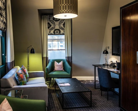 The Inchcolm - Accommodation Mount Tamborine 40