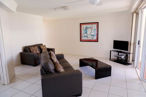 Crystal Beachfront Apartments - Accommodation Mount Tamborine 27