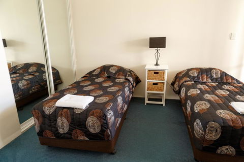 Crystal Beachfront Apartments - Accommodation Mount Tamborine 22