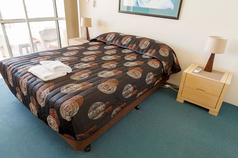 Crystal Beachfront Apartments - Accommodation Mount Tamborine 21