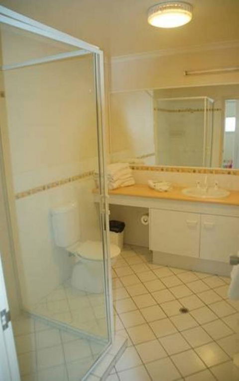 Beach Front Villa At Tangalooma - Accommodation Mount Tamborine 14
