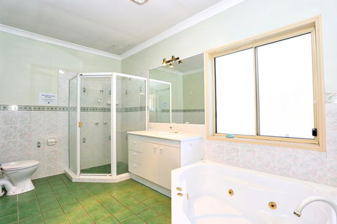Waterfront At White Patch - Accommodation Mount Tamborine 37