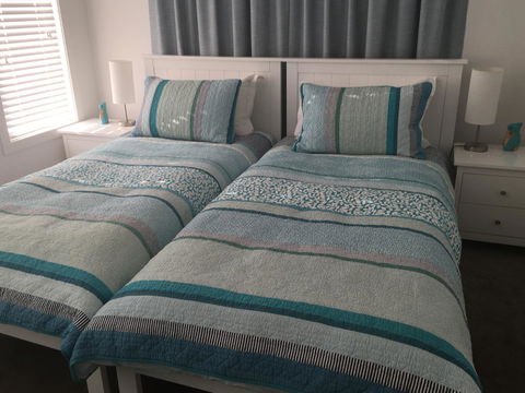 Modern Beach Villa - Accommodation Mount Tamborine 0