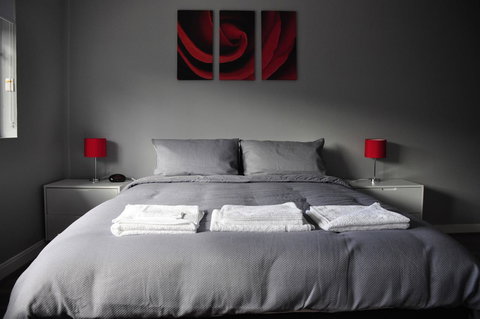 Bribie Island Square - Accommodation Mount Tamborine 4