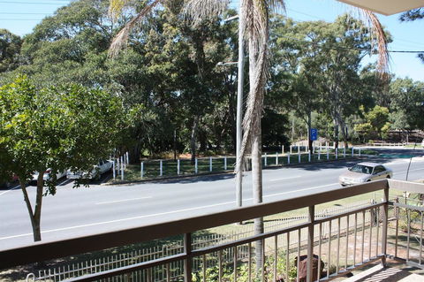 Close To Surf Beach, Surf Club, Hotel And Shops - Boyd St, Woorim - Accommodation Mount Tamborine 5