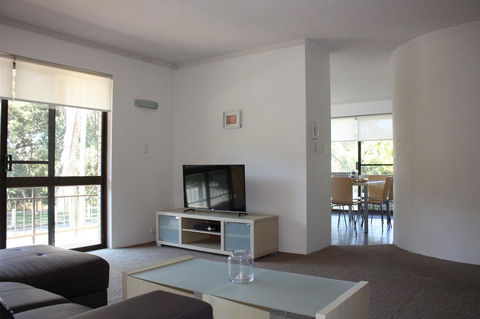 Close To Surf Beach, Surf Club, Hotel And Shops - Boyd St, Woorim - Accommodation Mount Tamborine 0