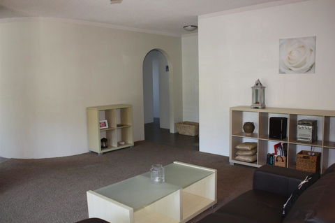 Close To Surf Beach, Surf Club, Hotel And Shops - Boyd St, Woorim - Accommodation Mount Tamborine 3