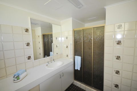 Crystal Waters On The Beach - Accommodation Mount Tamborine 1