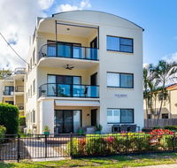 Waterfront views from private rooftop balcony - Bayview South Esp Bongaree - Accommodation Mount Tamborine