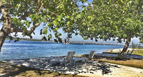 Pet Friendly Cottage In The Heart Of Bribie - Wirraway St, Bongaree - Accommodation Mount Tamborine 3