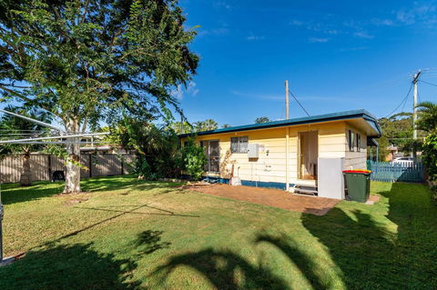 Pet Friendly Cottage In The Heart Of Bribie - Wirraway St, Bongaree - Accommodation Mount Tamborine 10