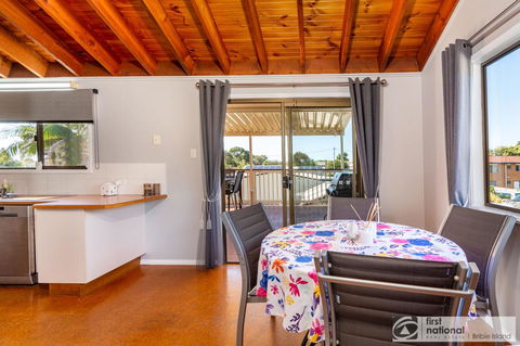 Family Holiday Haven On Boronia 100m To Beach - Accommodation Mount Tamborine 18