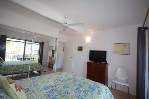 Bird Song - Accommodation Mount Tamborine 13