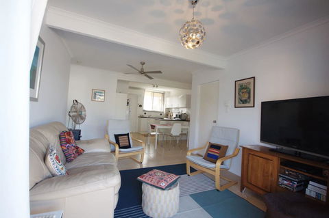 Bird Song - Accommodation Mount Tamborine 6