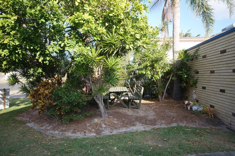 Bird Song - Accommodation Mount Tamborine 1