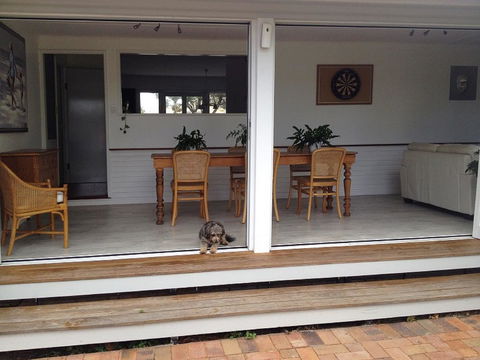 Hampton Cottage- Delightful Cottage Bring Your Dog! - Accommodation Mount Tamborine 0