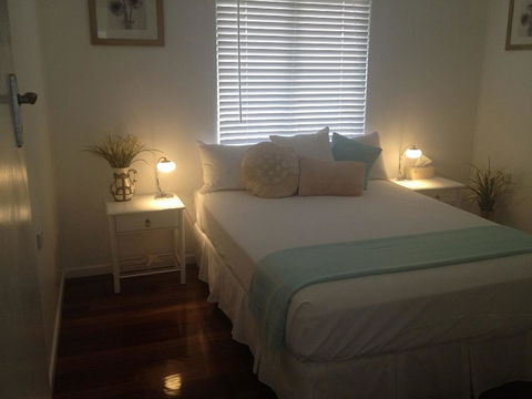 Hampton Cottage- Delightful Cottage Bring Your Dog! - Accommodation Mount Tamborine 6