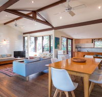 Laguna House - Accommodation Mount Tamborine