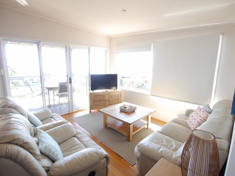 Keep House 1 - Accommodation Mount Tamborine 6