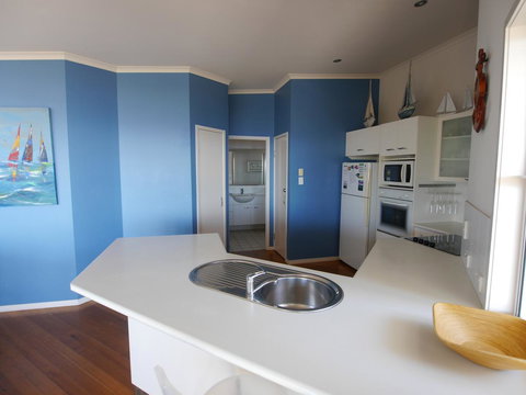 Keep House 1 - Accommodation Mount Tamborine 9