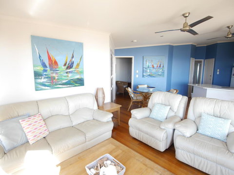 Keep House 1 - Accommodation Mount Tamborine 5