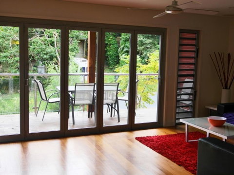 Allora 2 - Accommodation Mount Tamborine 8