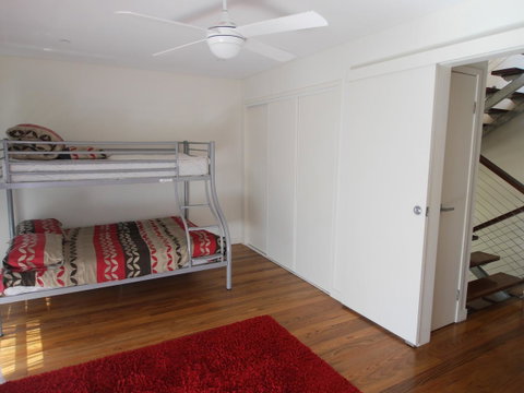 Allora 2 - Accommodation Mount Tamborine 12