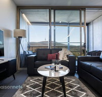 1 Bedroom Apt With Parking Walk to ANU - Accommodation Mount Tamborine