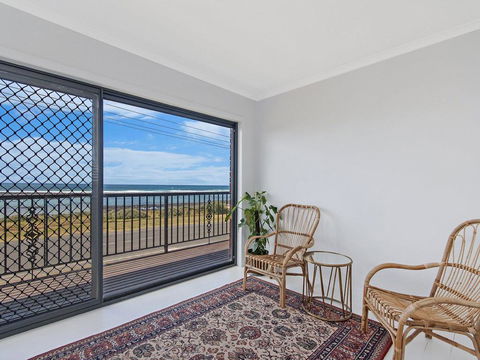 10 OCEAN VILLA - Accommodation Mount Tamborine 2