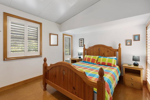 130 Tramican Street (Fishtails) - Accommodation Mount Tamborine 3
