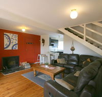 14 Cobbon Crescent Jindabyne - Accommodation Mount Tamborine