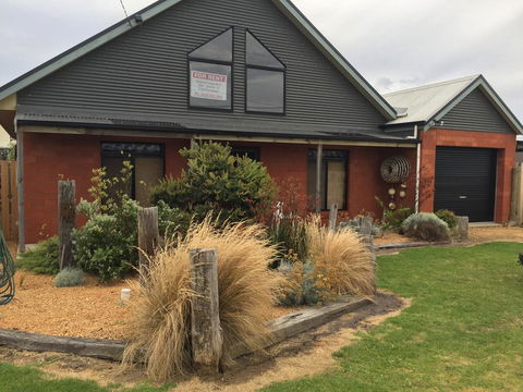 15 On Blair - Accommodation Mount Tamborine 0