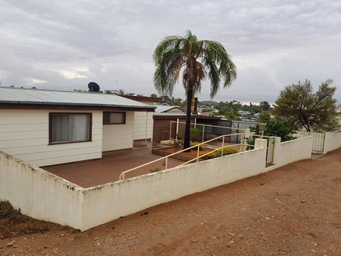 164 Morgan Street - Accommodation Mount Tamborine 0