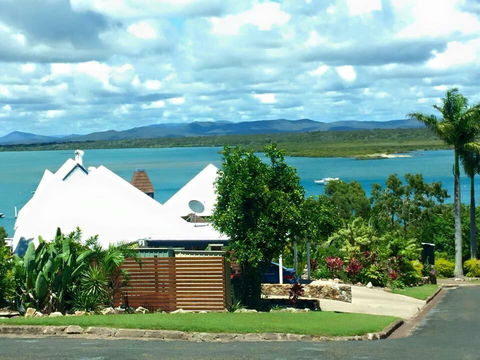 1770 Sovereign Lodge Retreat - Accommodation Mount Tamborine 2