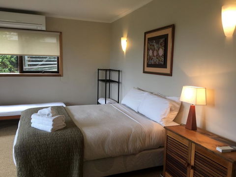 2 Degrees Of Separation - Accommodation Mount Tamborine 3