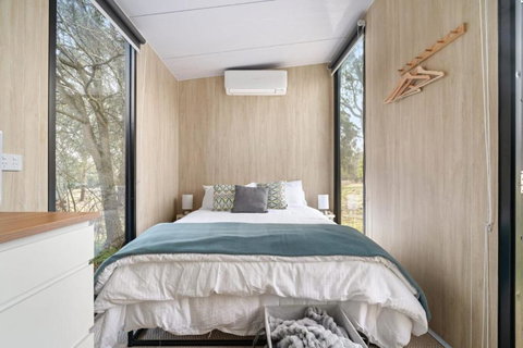 Cathedral Views By Tiny Away - Accommodation Mount Tamborine 1