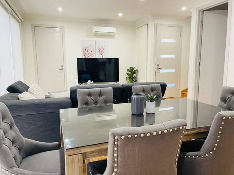 D112 Braybrook Central Stay-Great Getaway - Accommodation Mount Tamborine 3