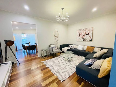 D141 Your Joyful Vacation - Accommodation Mount Tamborine 3