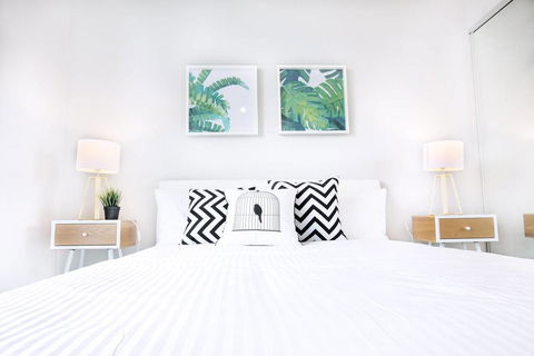 27, Docklands@2BD2BTH, SkyBus&Free Tram&TrainStation - Accommodation Mount Tamborine 1