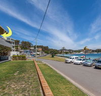 3 'Sunset' 11 Victoria Parade - stunning unit right across from the water - Accommodation Mount Tamborine