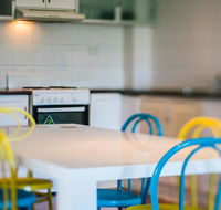 3 Bedroom Apartment / Spence St - Accommodation Mount Tamborine