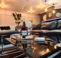 3 BEDROOM CITY ESCAPE - CHAMPAGNE STAYS Darwin - Accommodation Mount Tamborine