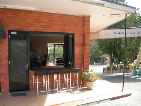 3 Sisters Motel - Accommodation Mount Tamborine 1