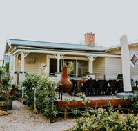 3 Willows Vineyard Cottage - Accommodation Mount Tamborine