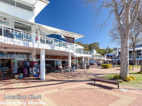 30 'The Commodore' 9-11 Donald Street - Fabulous 3 Bedroom 2 Bathroom 2 Carspaces - Accommodation Mount Tamborine 0