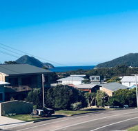 31 Kerrigan St - large home with water views  boat parking - Accommodation Mount Tamborine