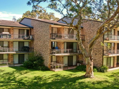 32 'Bay Parklands', 2 Gowrie Avenue - Fantastic Unit With Air Conditioning, Pool, Tennis Court & Spa - Accommodation Mount Tamborine 3