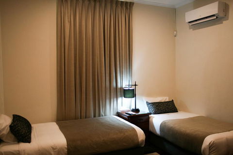 34 On Emily - Accommodation Mount Tamborine 2
